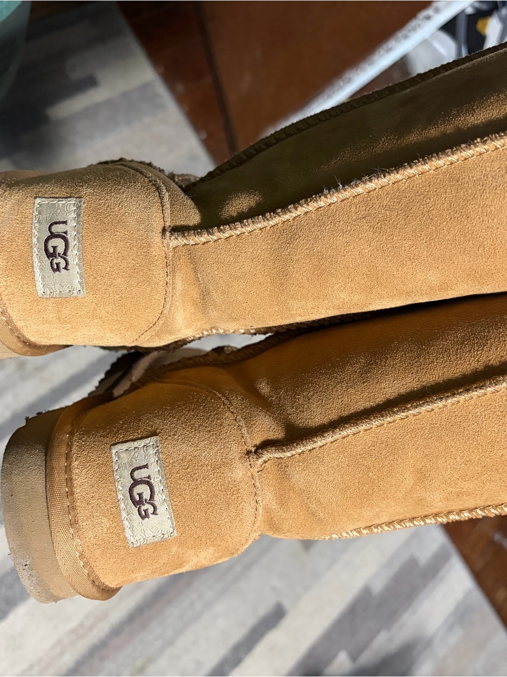 Uggs - Picture 8 of 9